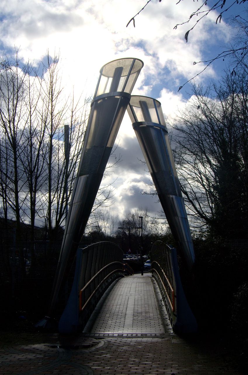 Chink, pedestrian footbridge , designed by mark Renn and Mick Thacker