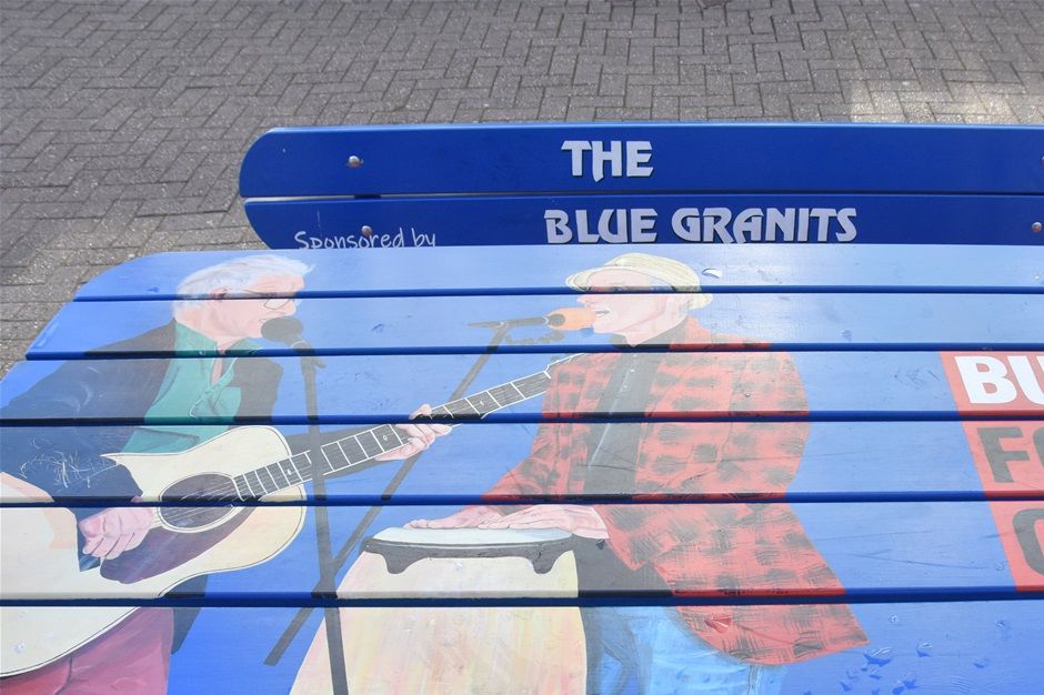 Decorative benches in Hagley St